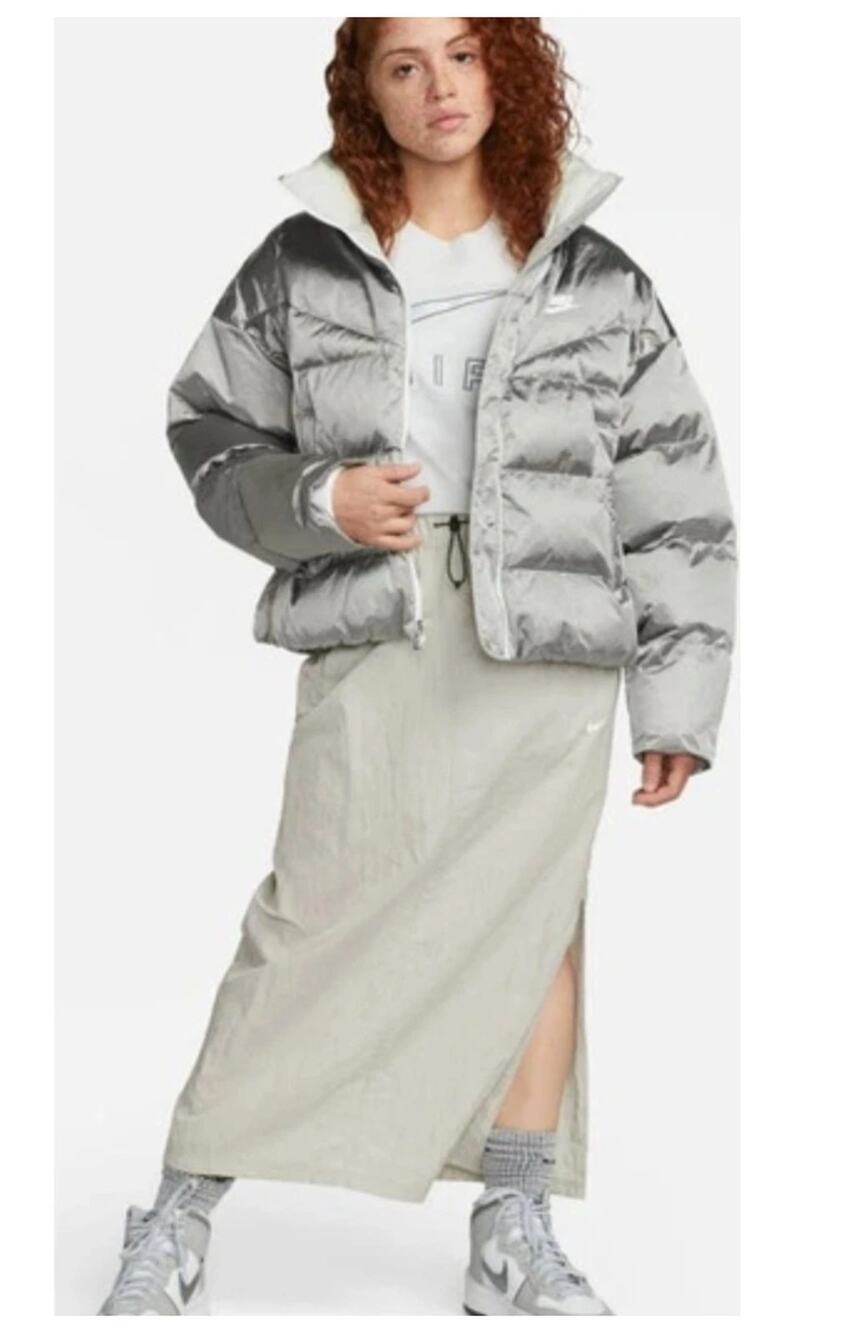 NEW NIKE Sportswear Therma-fit City Series Shine Puffer Jacket Size XS